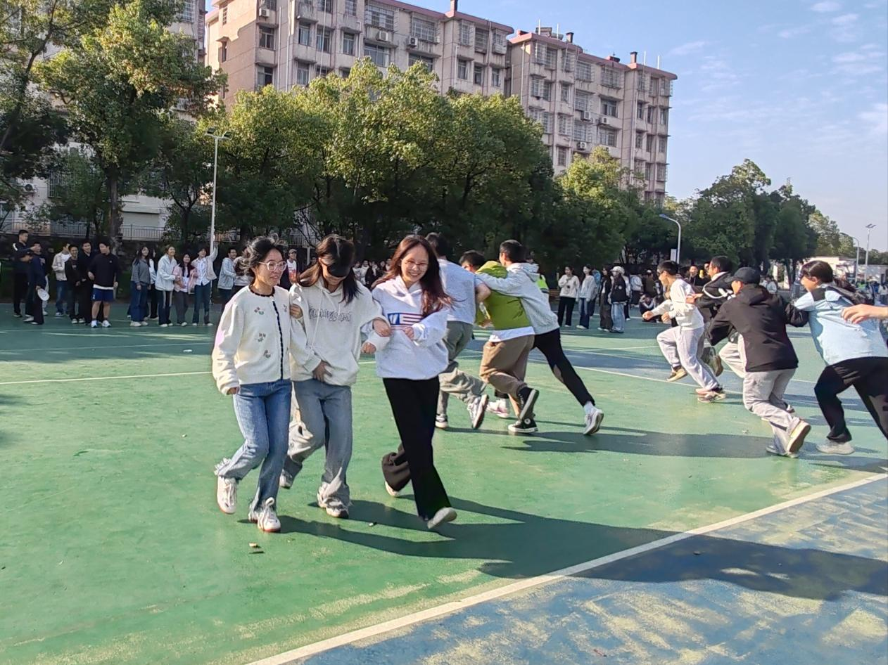 49ecf65d110d4bc48e63b2a0a16699b3.png 49ecf65d110d4bc48e63b2a0a16699b3.png