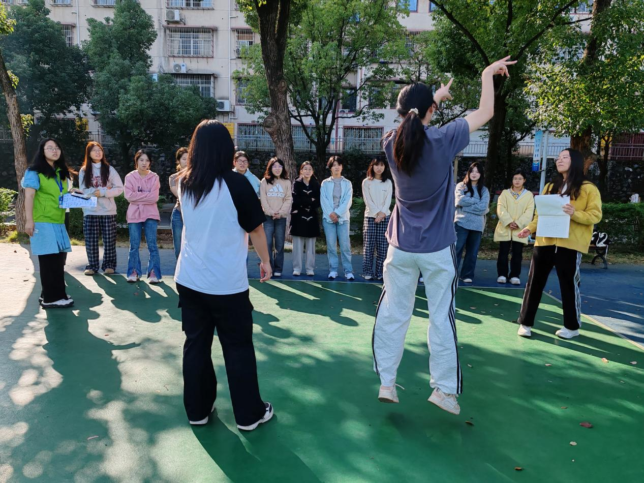 aabd4ab0493a459b8baeb90bb1a9b454.png aabd4ab0493a459b8baeb90bb1a9b454.png