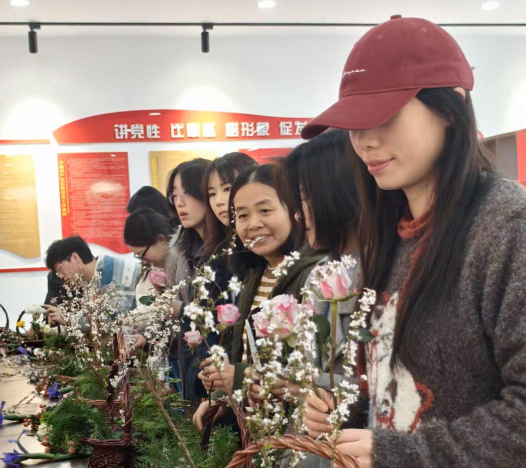 7d2a4d7f72924fce9ca00b77b84b8ce6.jpg 7d2a4d7f72924fce9ca00b77b84b8ce6.jpg